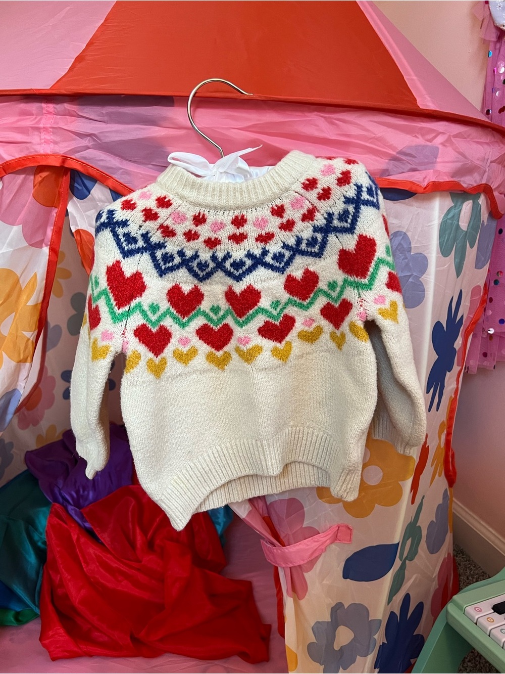 Old Navy Cream Sweater with Multicolor Heart & Fair Isle Yoke